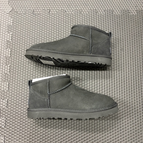 UGG - Black Classic Ultra Mini Boots - Picture 2 of 7